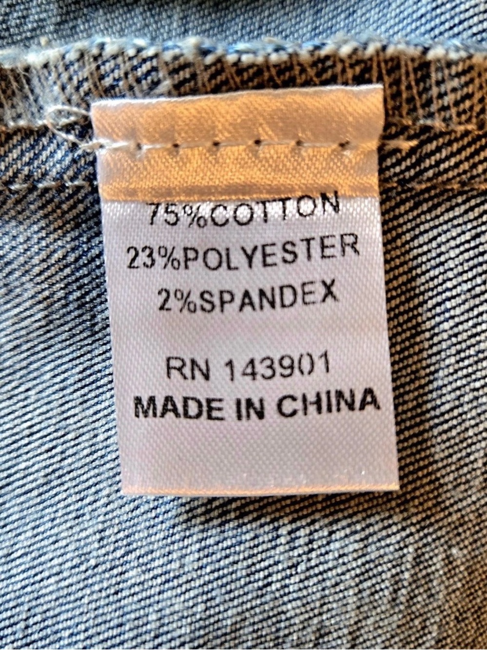 Coco + Carmen Women Teens Juniors Button Vest, Distressed Blue, Size LG/XLG NWT - Picture 9 of 9